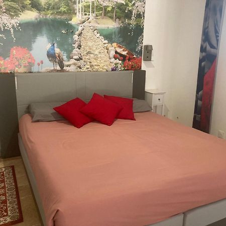 Le Studio D Aurelie Avec Spa Ete En Pleine Campagne Et Proche De Toute Commodite Roquemaure  Esterno foto